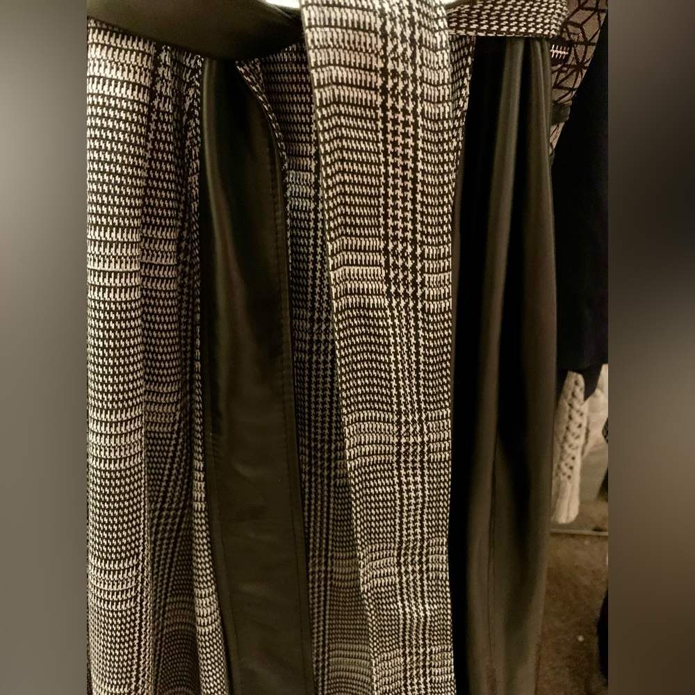 NWT Original Brova trench coat faux leather with plaid pattern 🩶🖤 - Picture 3 of 12